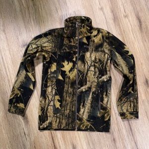 Youth Medium Camo Columbia Zip up jacket